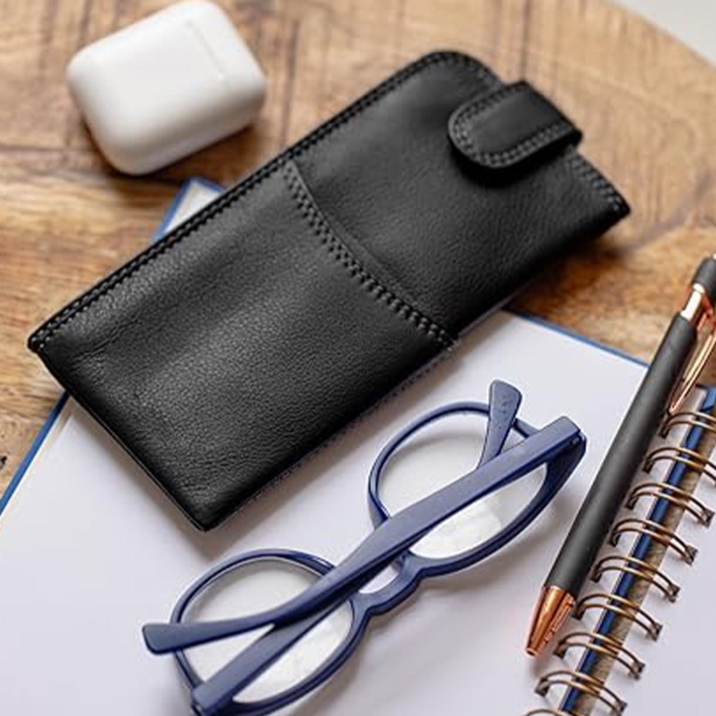 Slim Genuine Black Leather Glasses Case – Magnetic Eyewear Pouch for Reading Glasses & Sunglasses